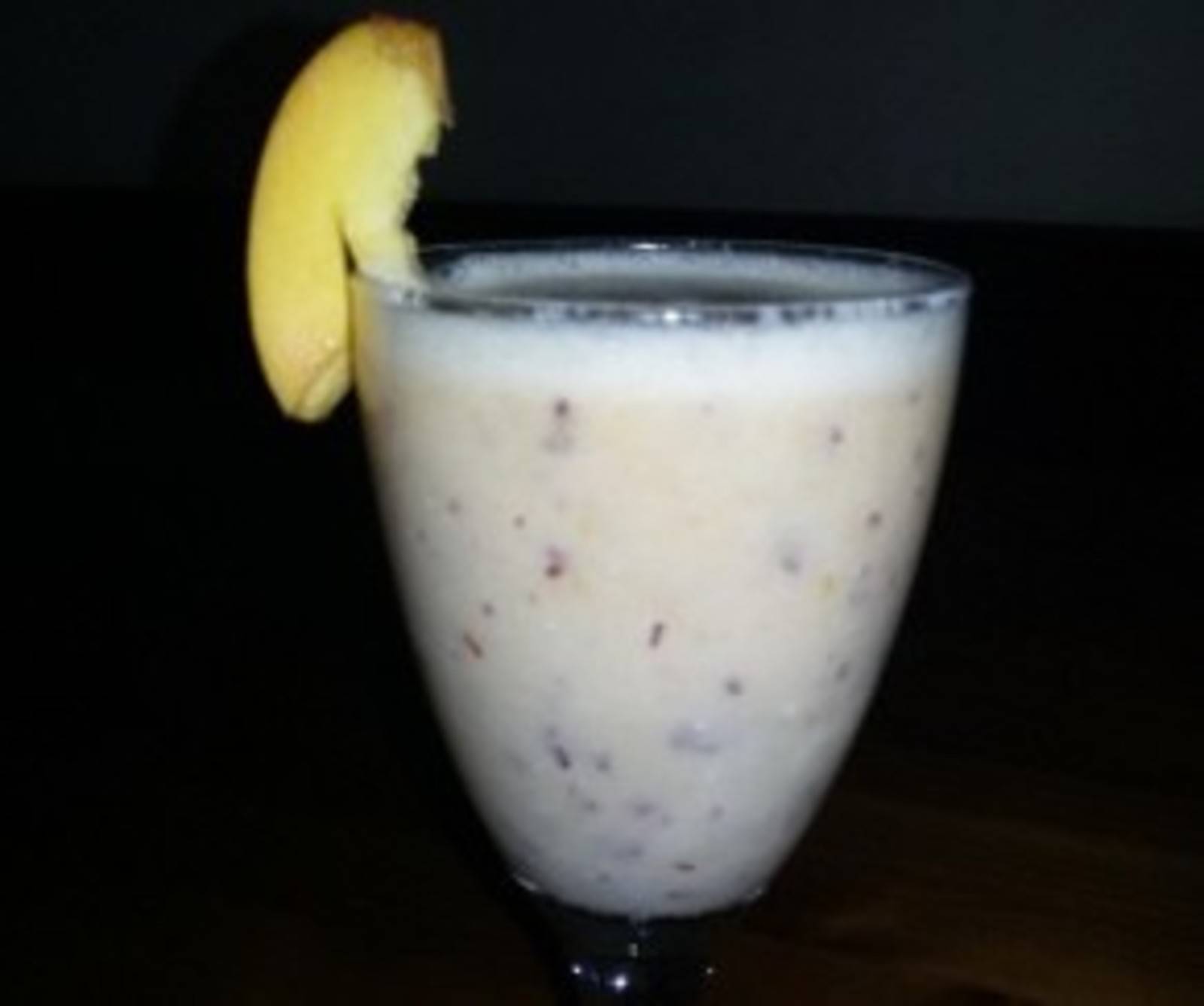 Nektarinen-Chia-Shake Rezept - ichkoche.ch