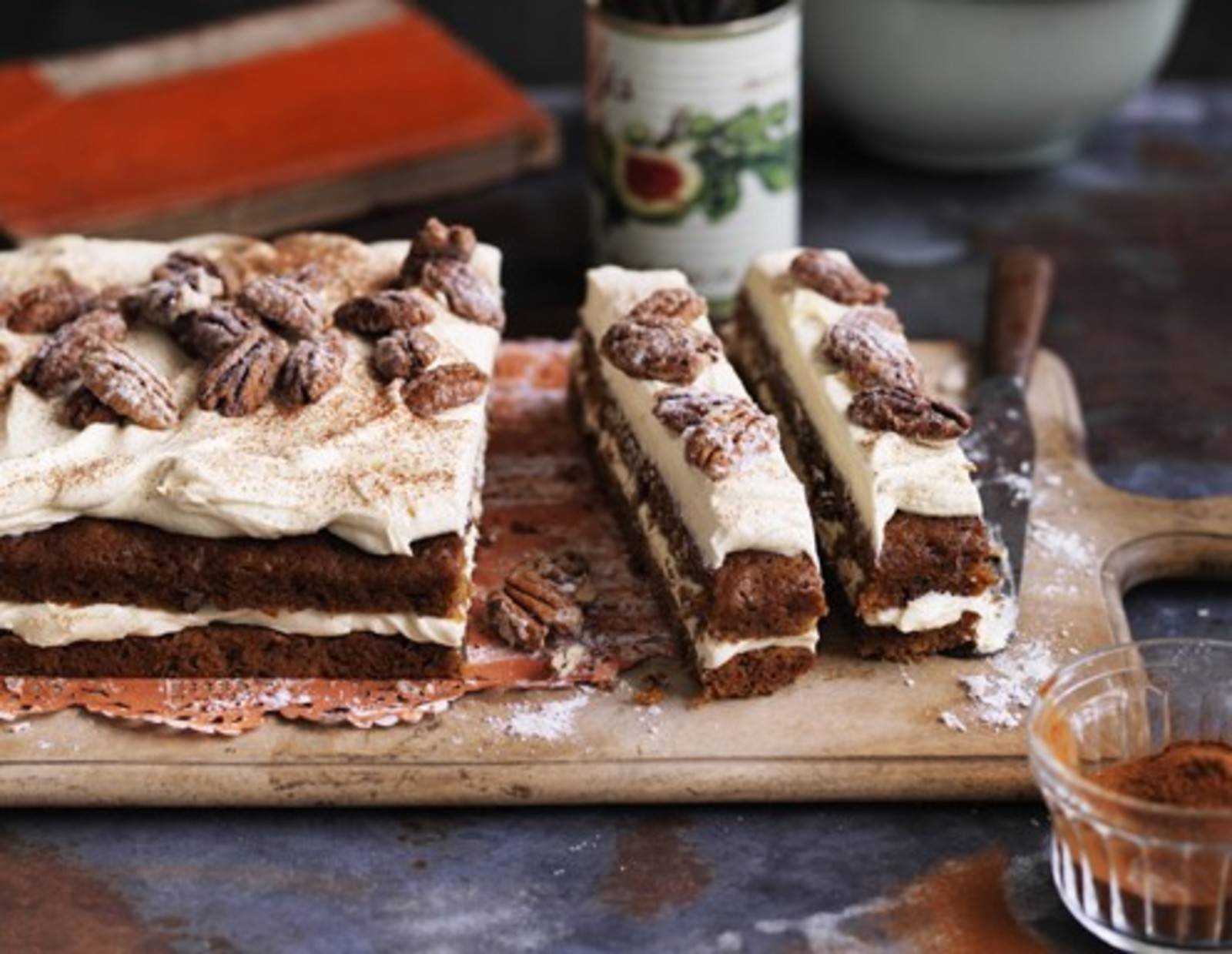 Kürbisgewürzkuchen mit Ahornsirupcreme