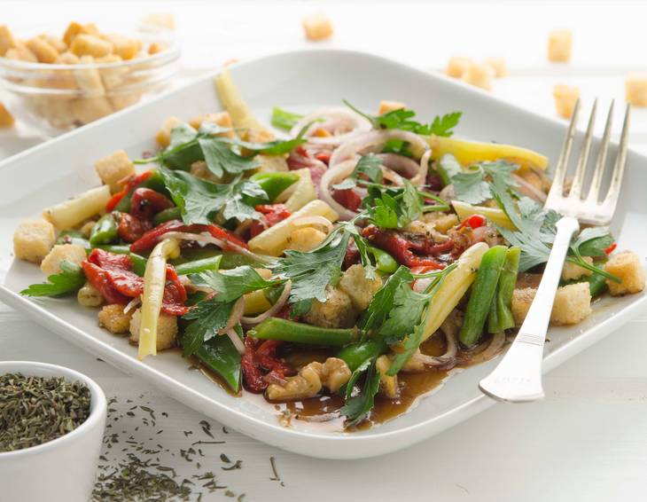 Fisolensalat mit Paprika Fisolensalat mit Paprika