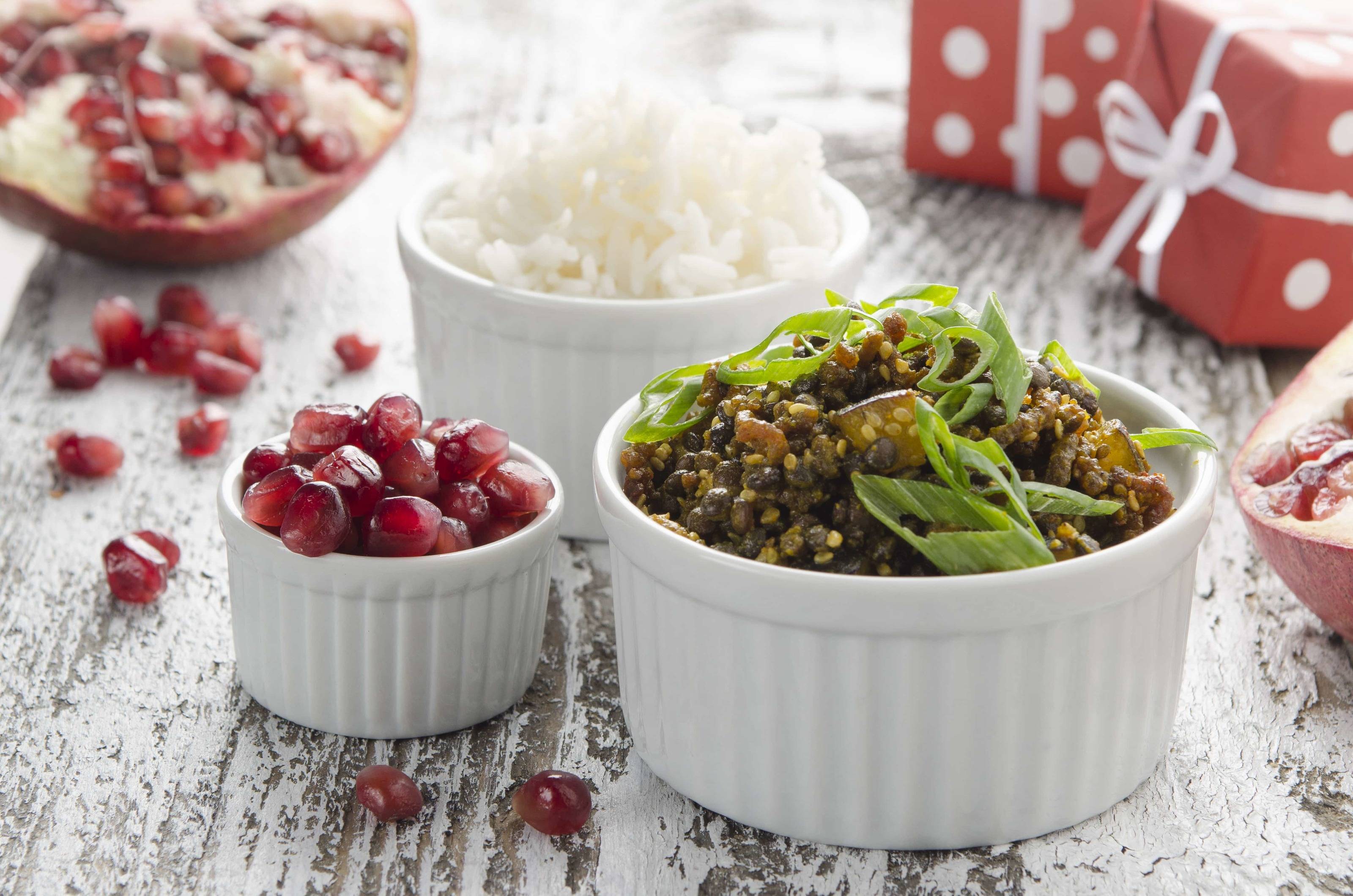 Linsen-Faschiertes mit Granatapfel