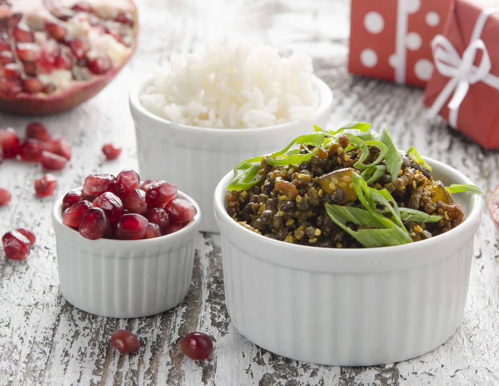 Orientalisches Linsen-Faschiertes mit Granatapfel Orientalisches Linsen-Faschiertes mit Granatapfel