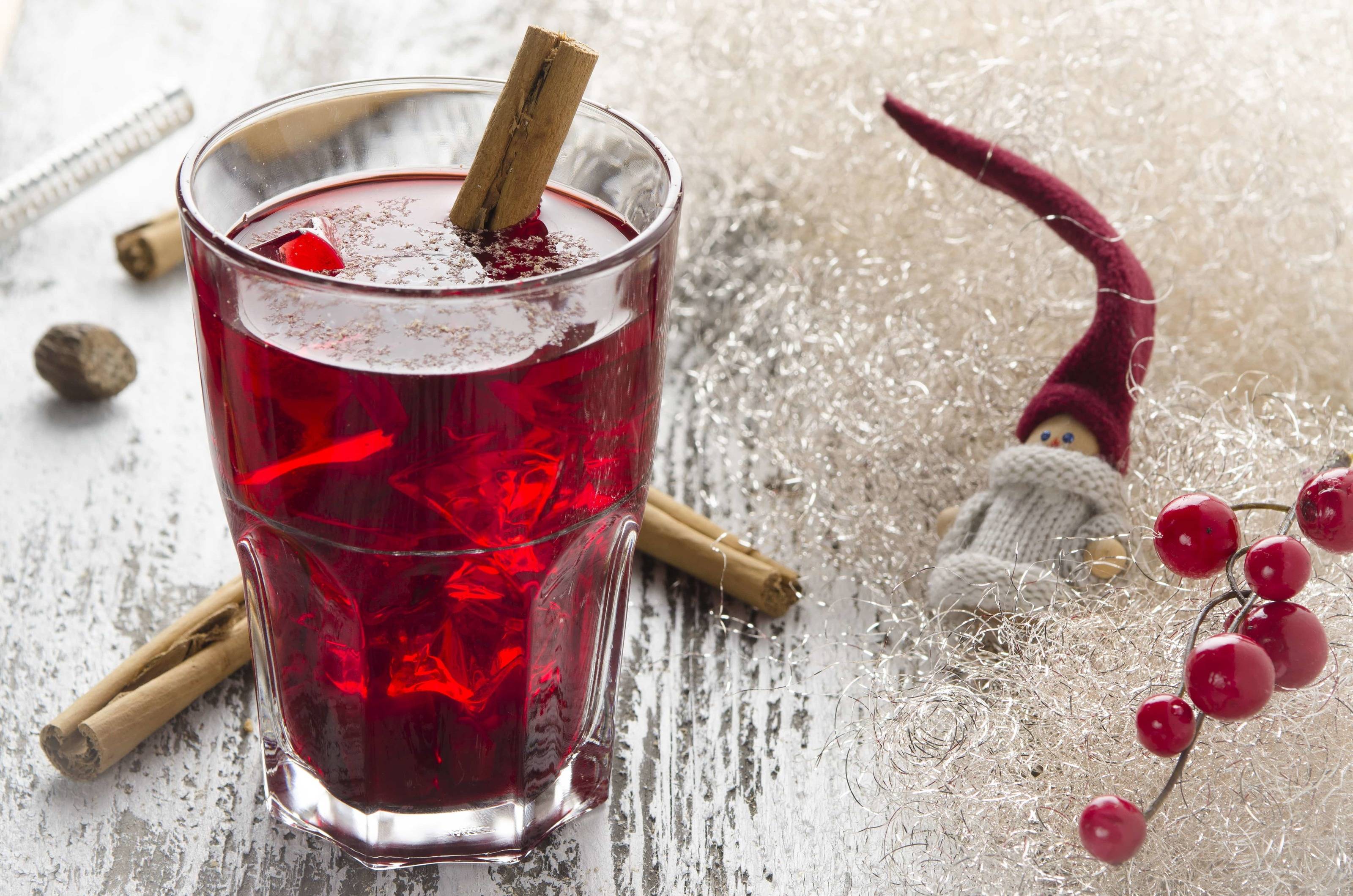 Winterlicher Rote Rüben Gin Tonic