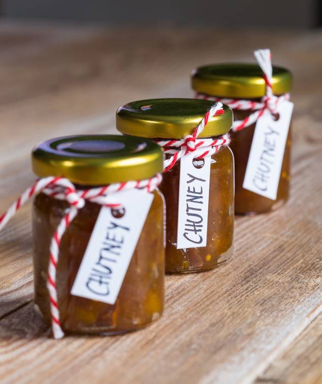 Marillen-Chutney mit Knoblauch Chili und Thymian Rezept