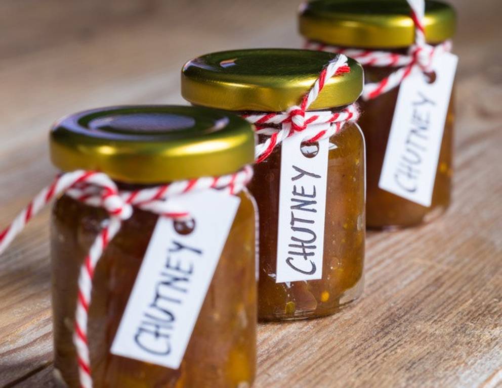 Marillen-Chutney mit Knoblauch, Chili und Thymian Marillen-Chutney mit Knoblauch, Chili und Thymian