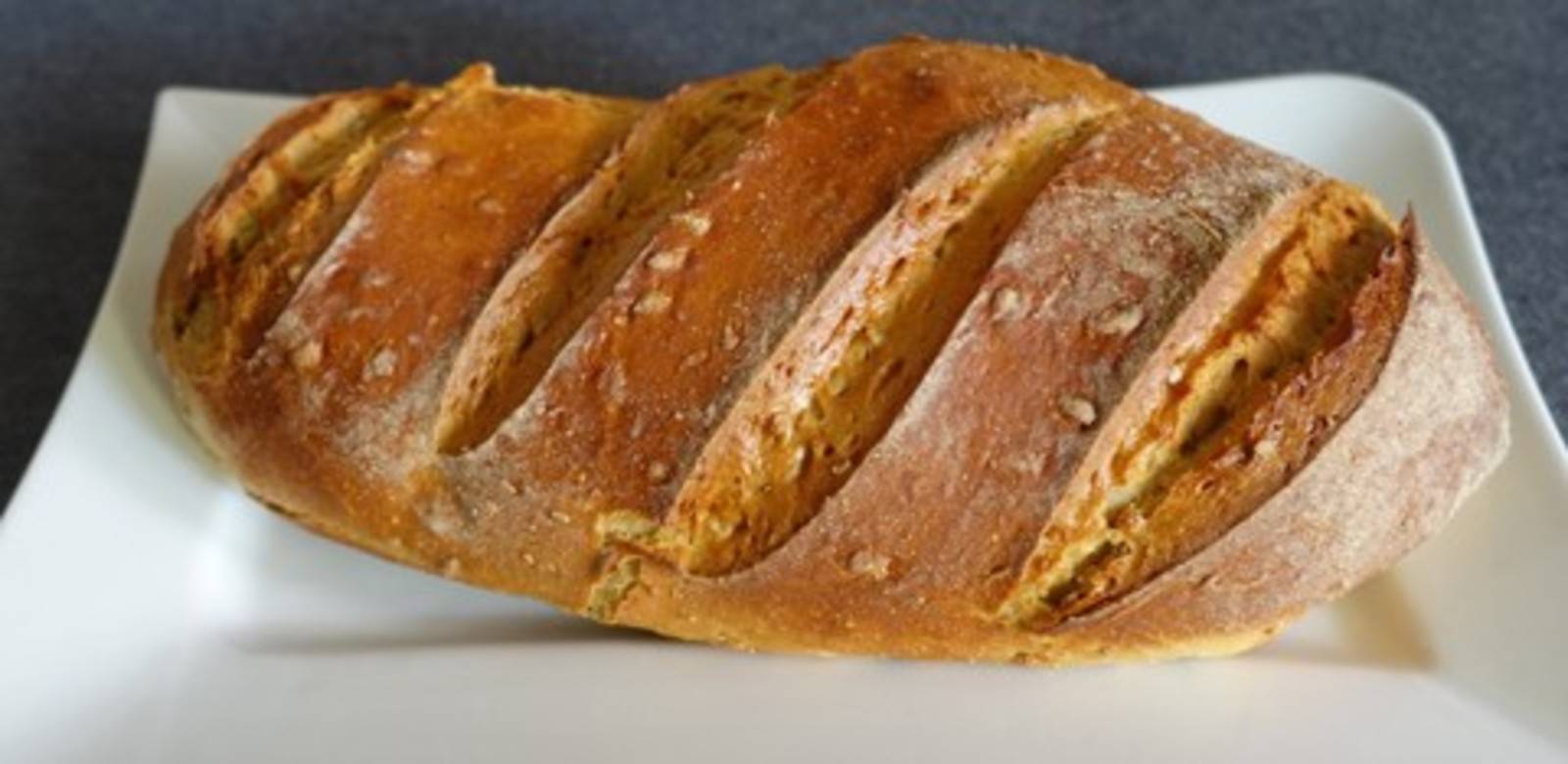 Dinkel-Sonnenblumenkernbrot Rezept - ichkoche.ch Dinkel-Sonnenblumenkernbrot Rezept - ichkoche.ch