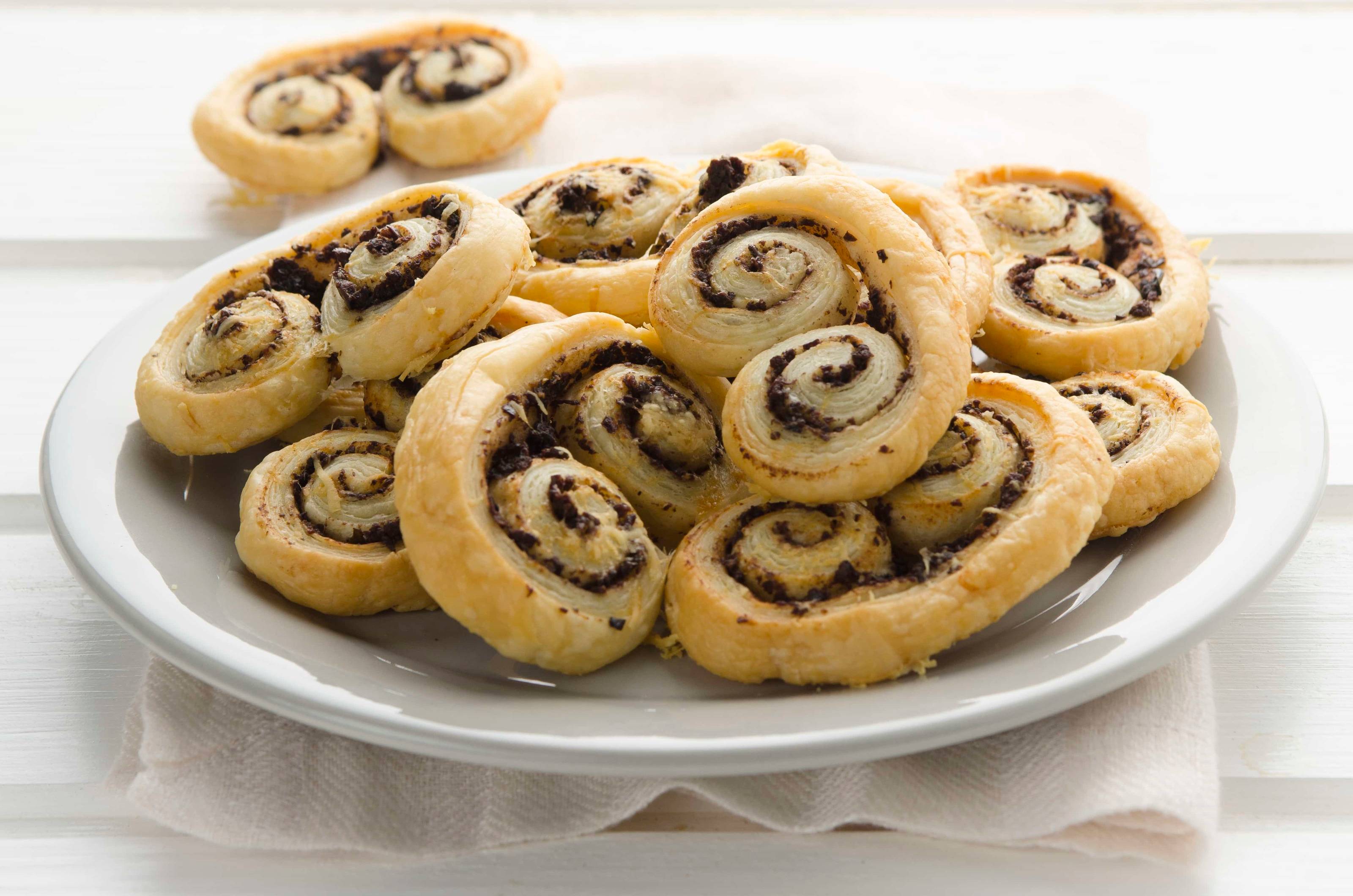 Oliven-Sardellen-Schweinsohren Rezept