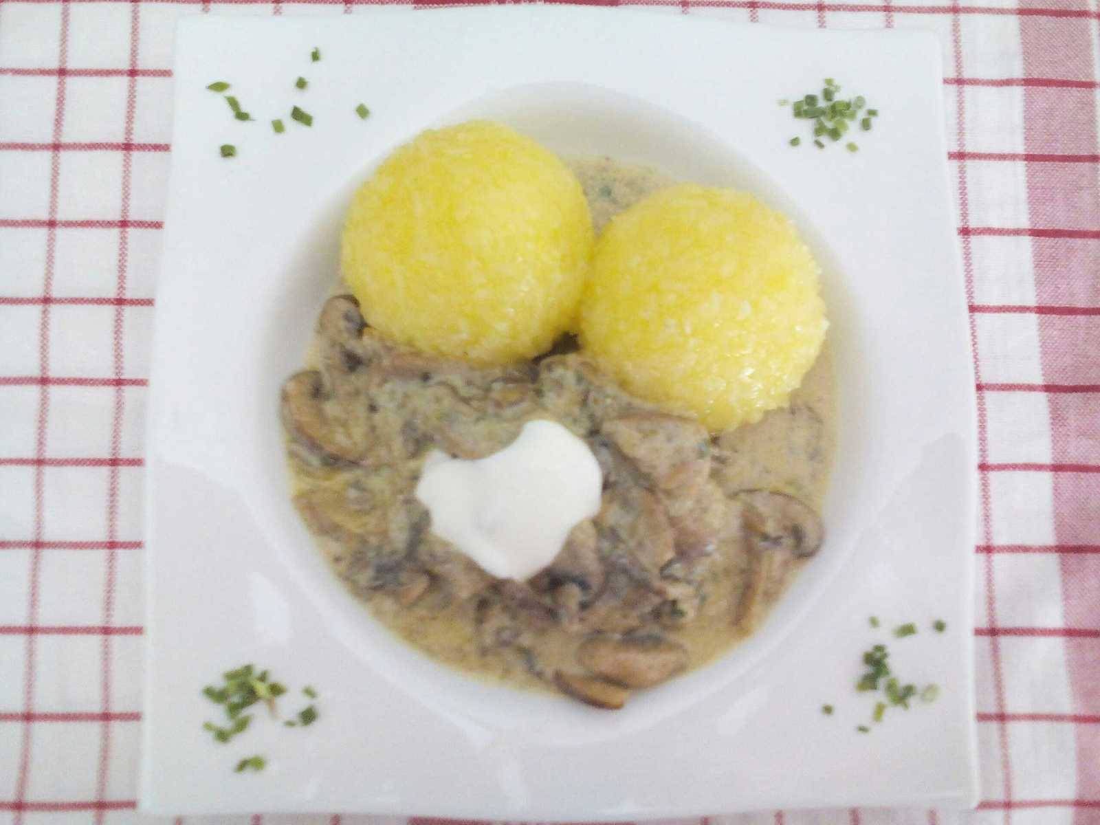 Champignonsauce Rezept - ichkoche.de Champignonsauce Rezept - ichkoche.de