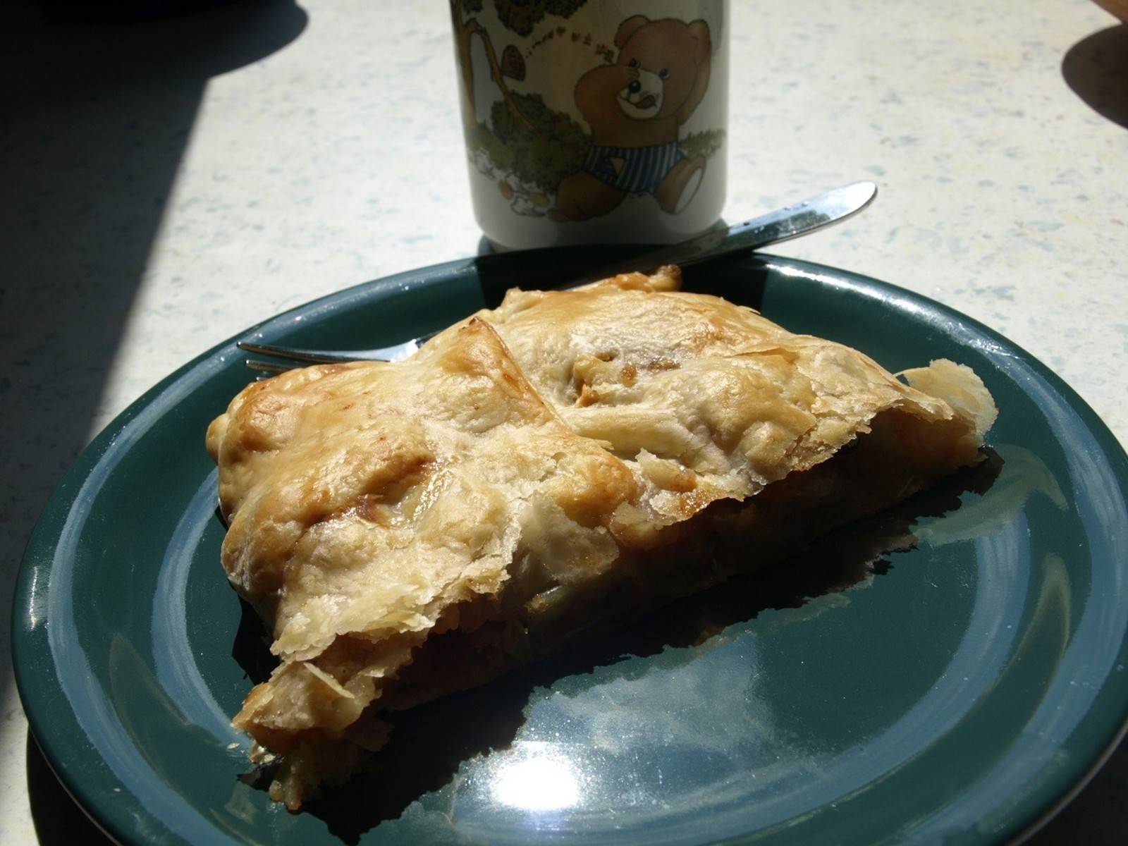 Apfelstrudel mit Rumrosinen