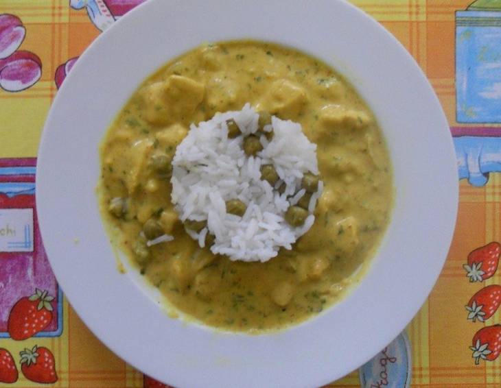 Currygeschnetzeltes mit Erbsenreis