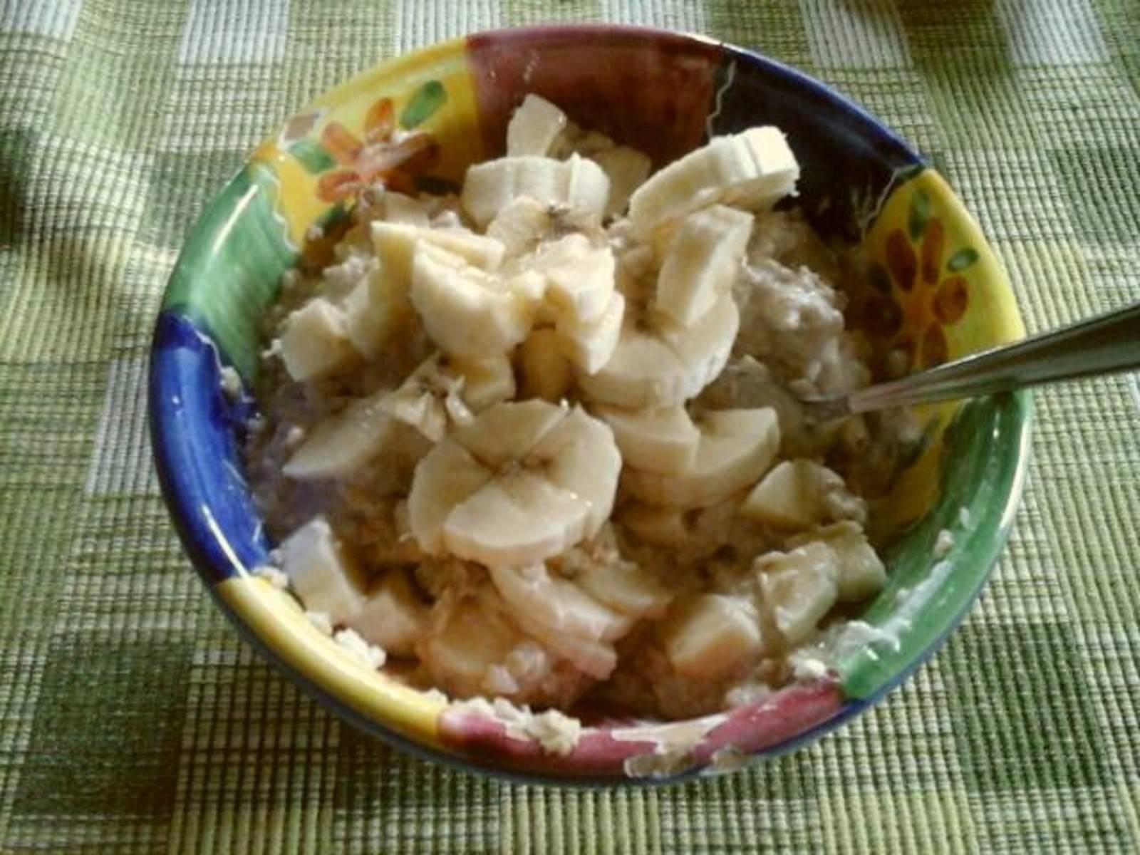 Bananen-Haferflocken-Müsli mit Magertopfen