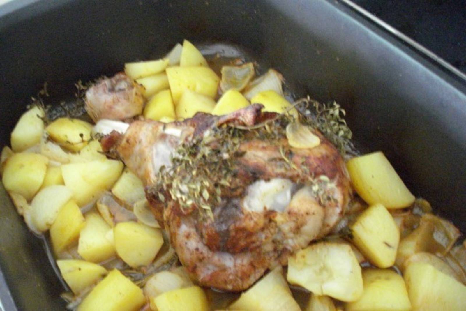 Putenkeule mit Thymian Rezept - ichkoche.de Putenkeule mit Thymian Rezept - ichkoche.de