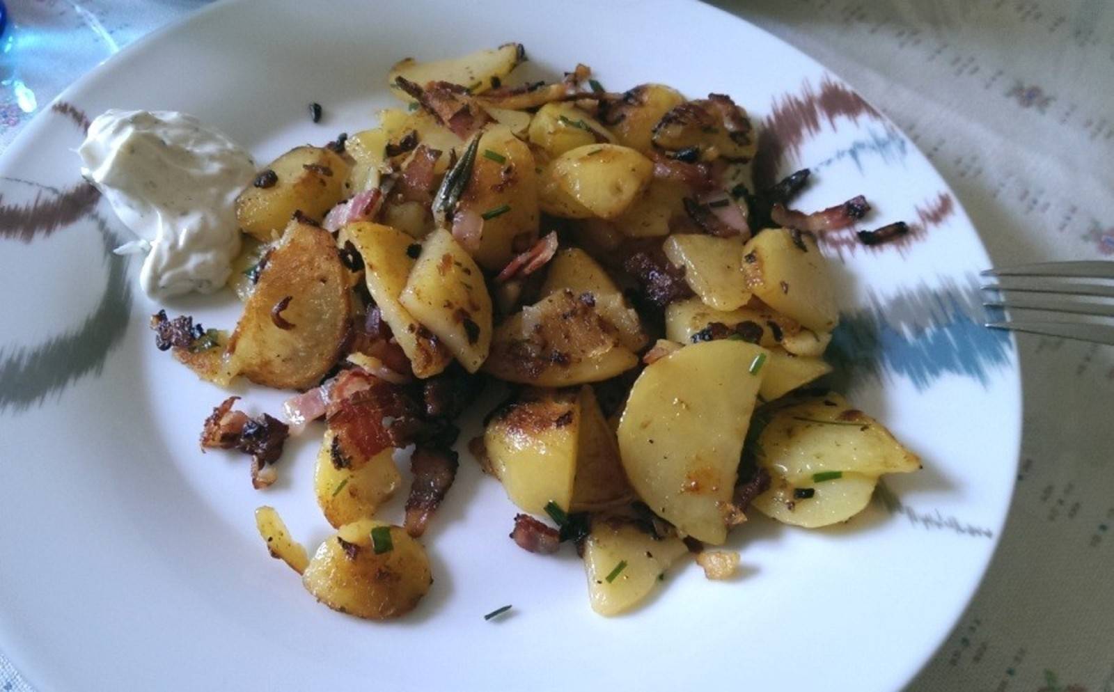 Röstkartoffel mit Zwiebel und Speck Rezept - ichkoche.ch