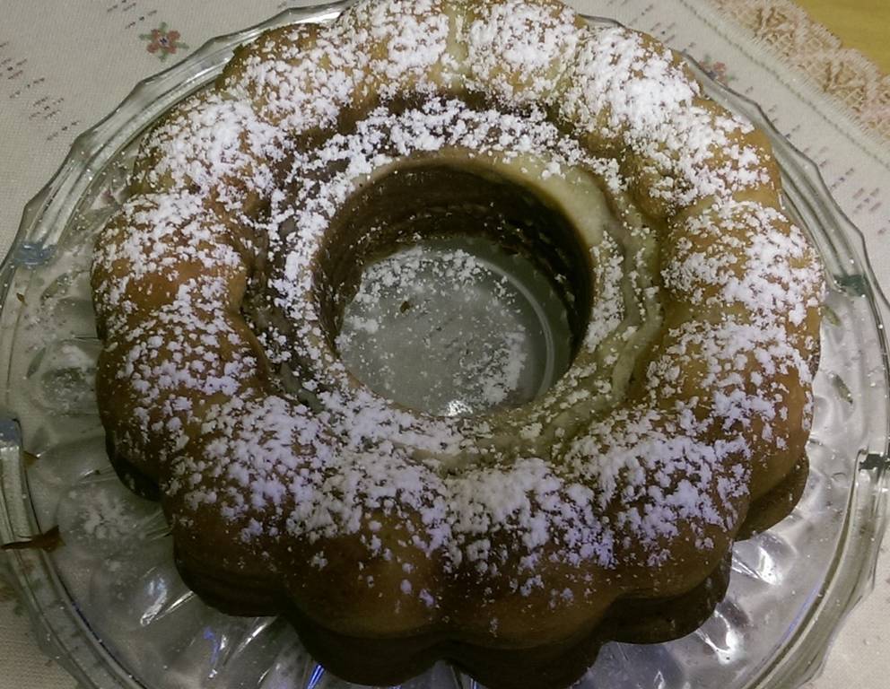 Marmorgugelhupf mit Buttermilch Marmorgugelhupf mit Buttermilch