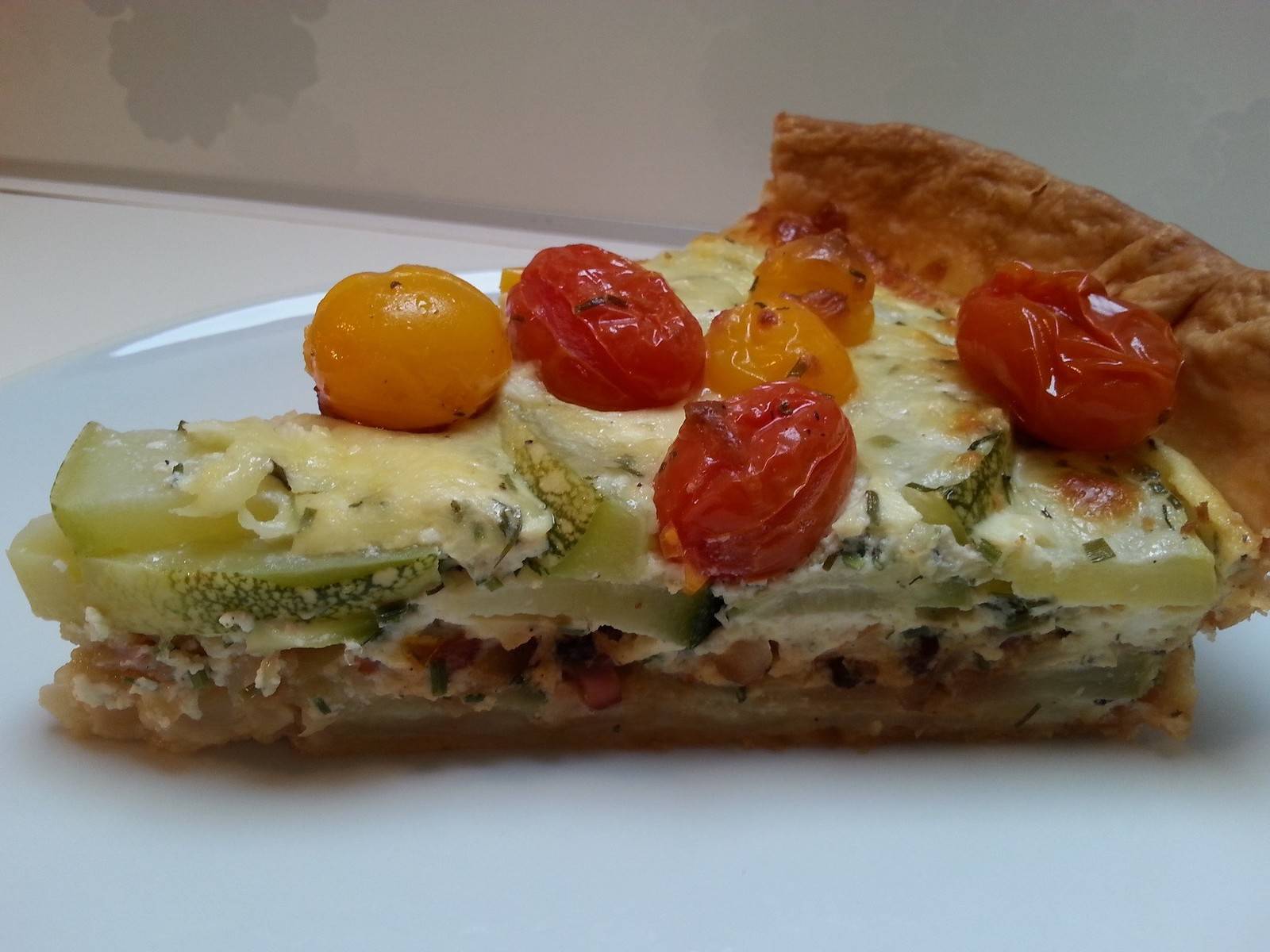 Zucchini-Speck-Tarte