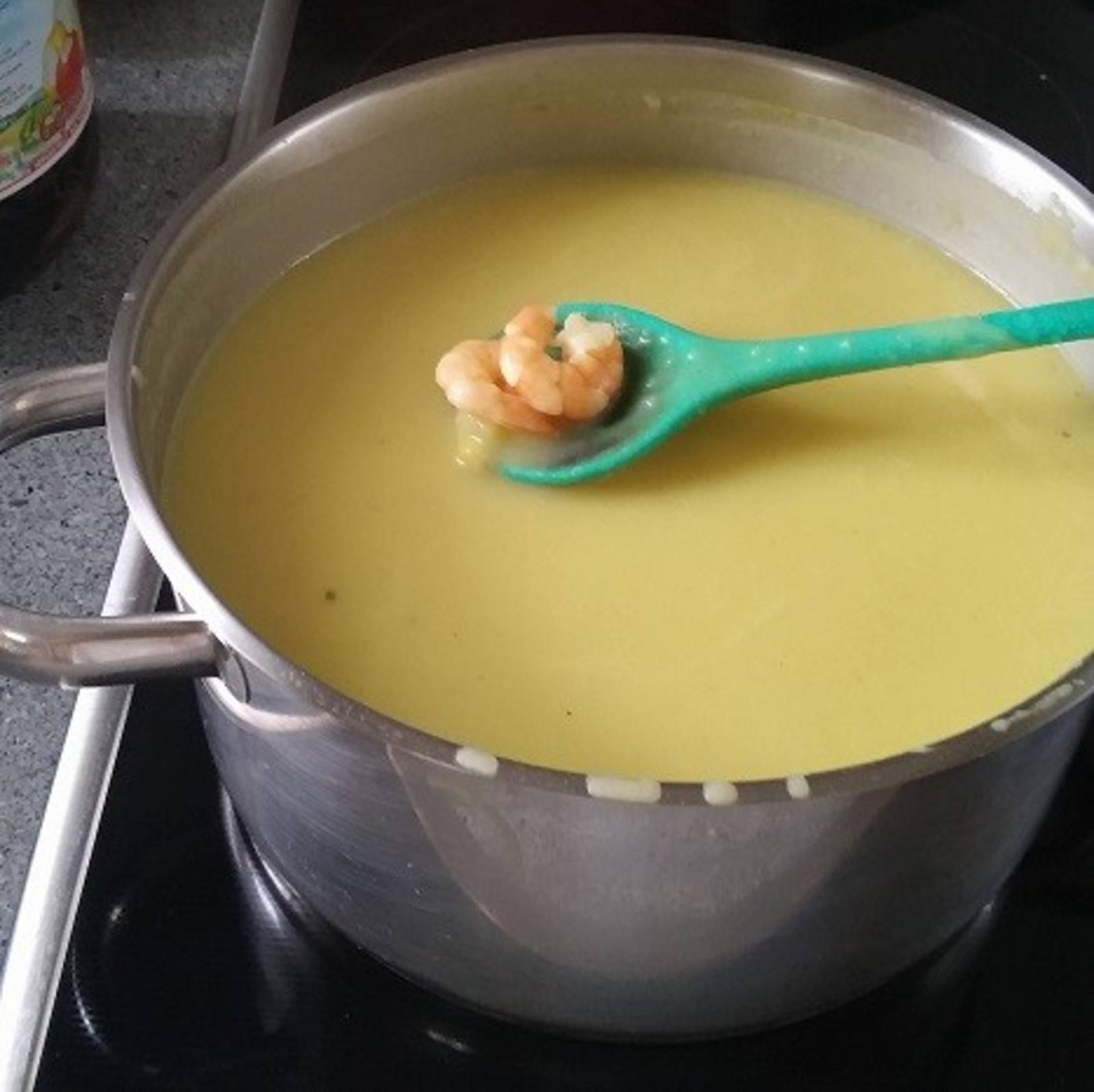 Kartoffel-Curry-Garnelen-Suppe