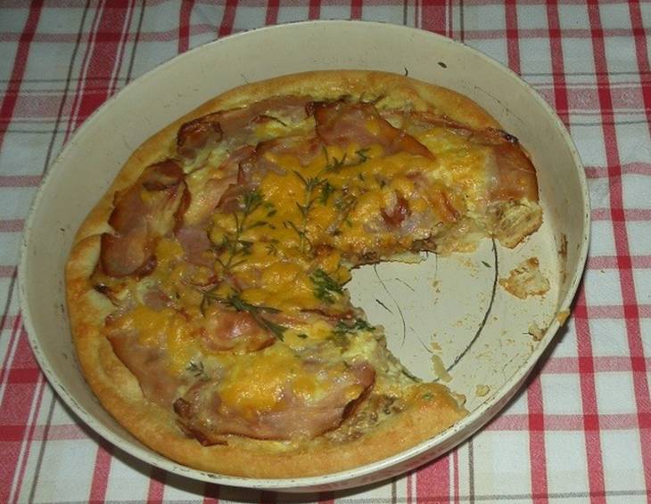 Zwiebelkuchen (Quiche)