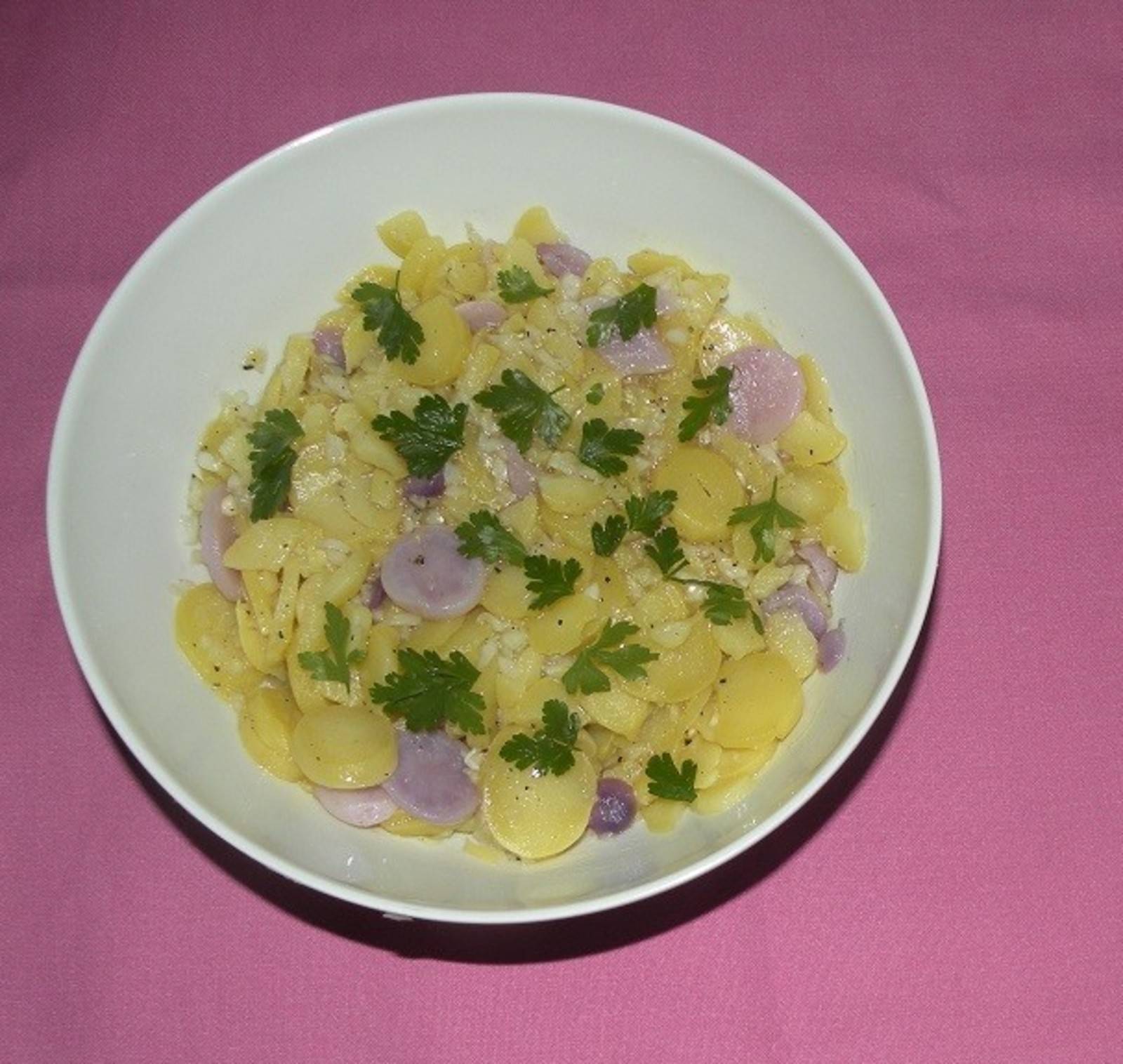 Violetta-Erdäpfel Salat