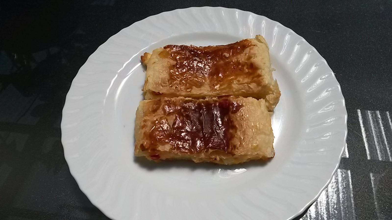 Schneller Käsestrudel