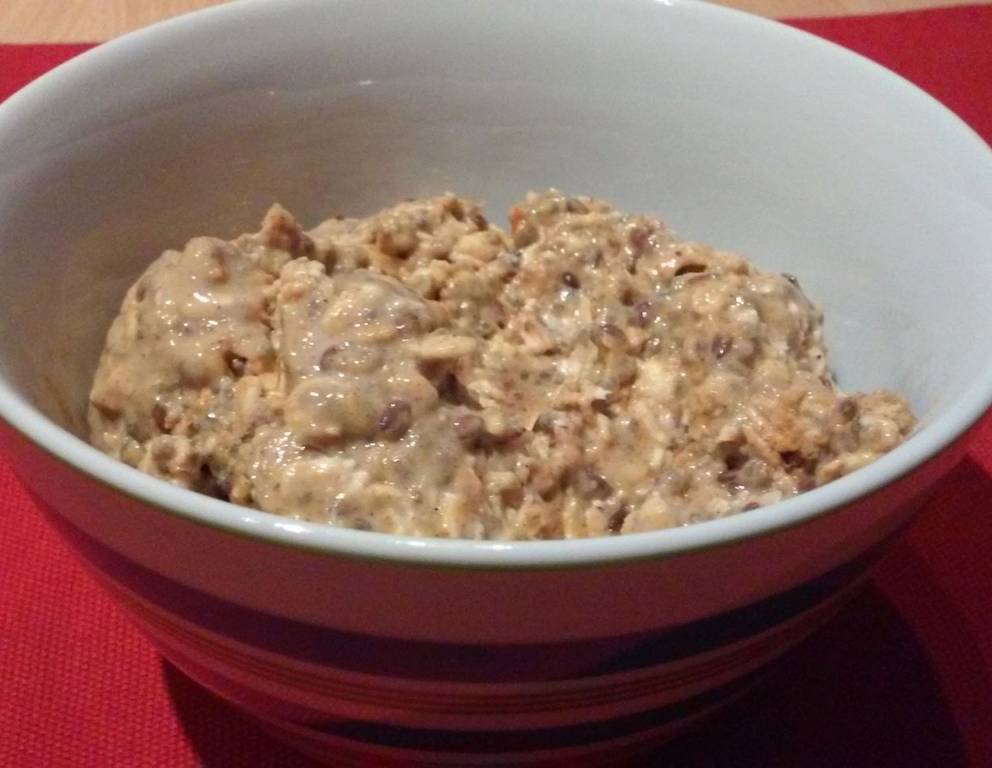 Overnight Oats mit Vanille-Müsli und Kürbispüree Overnight Oats mit Vanille-Müsli und Kürbispüree