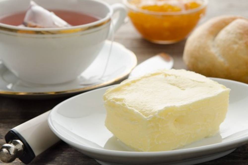 Selbstgemachte Butter Selbstgemachte Butter
