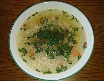 Selbstgemachte Hühnersuppe Selbstgemachte Hühnersuppe