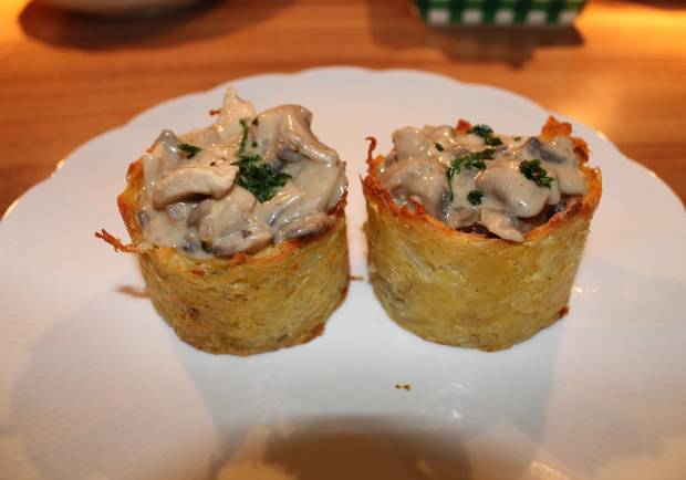 Gefüllte Kartoffelnester Rezept - ichkoche Gefüllte Kartoffelnester Rezept - ichkoche