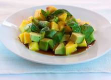 Mango-Avocado-Salat mit Balsamicodressing Mango-Avocado-Salat mit Balsamicodressing