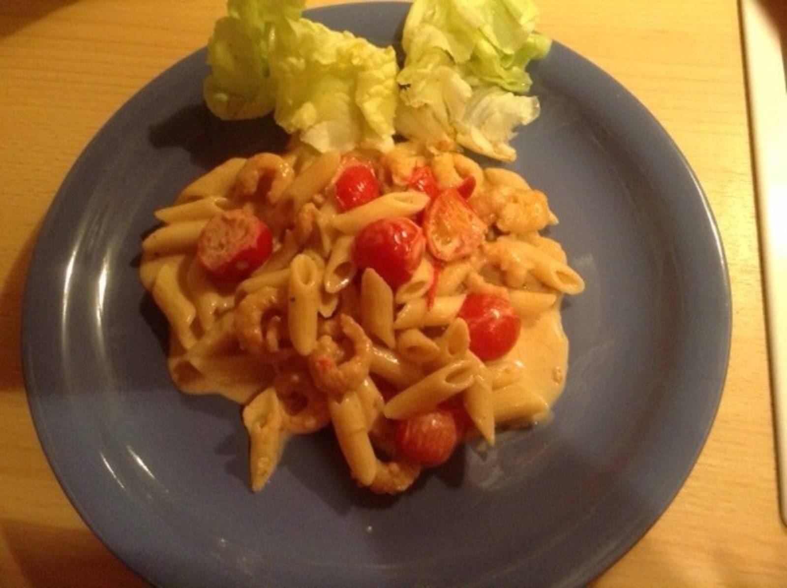 Pasta mit Shrimps und Cocktailtomaten