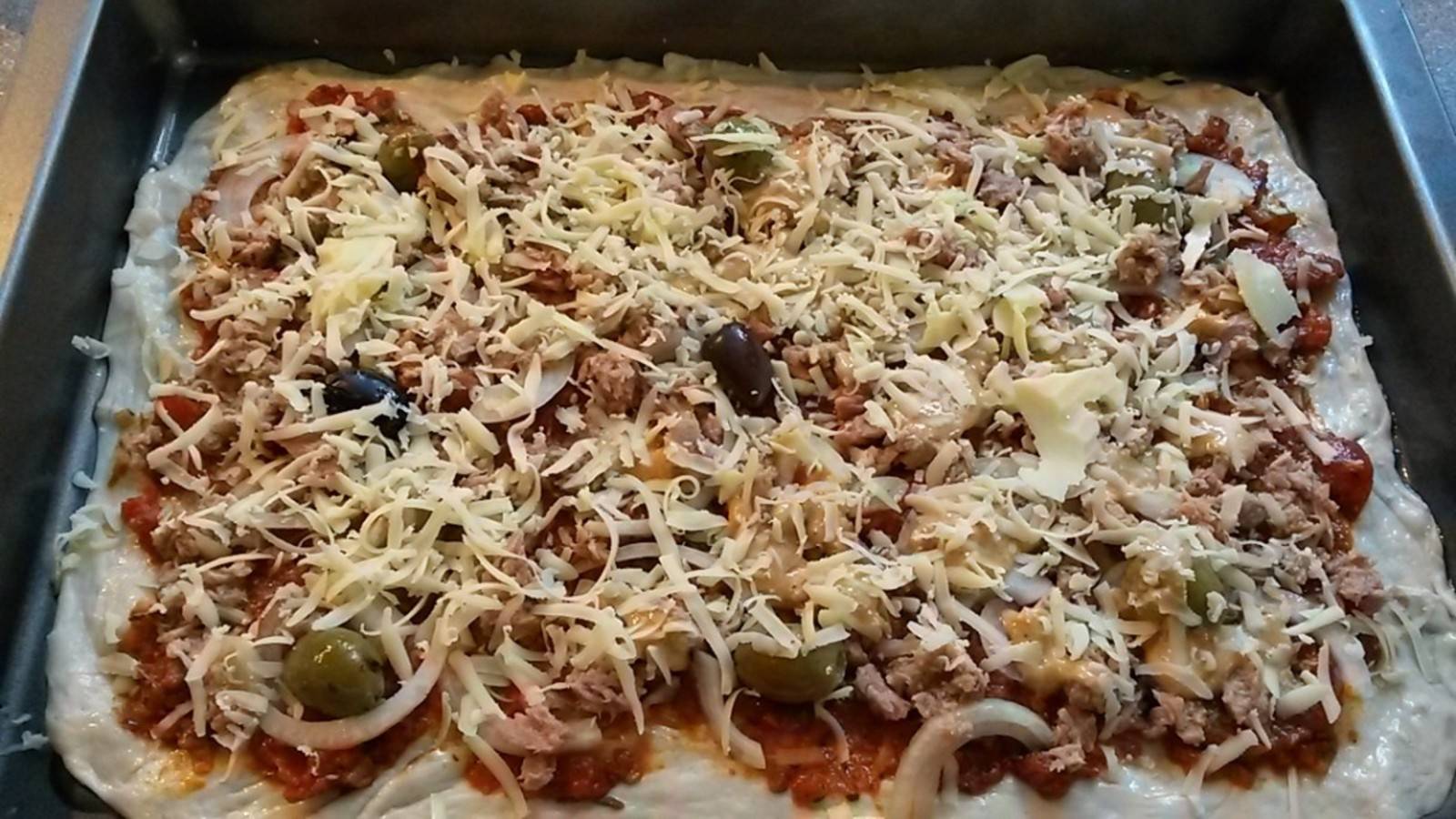 Thunfischpizza Rezept - ichkoche.de