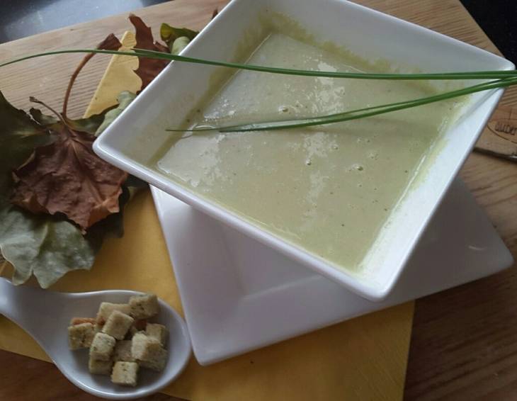 Avocado-Suppe Avocado-Suppe