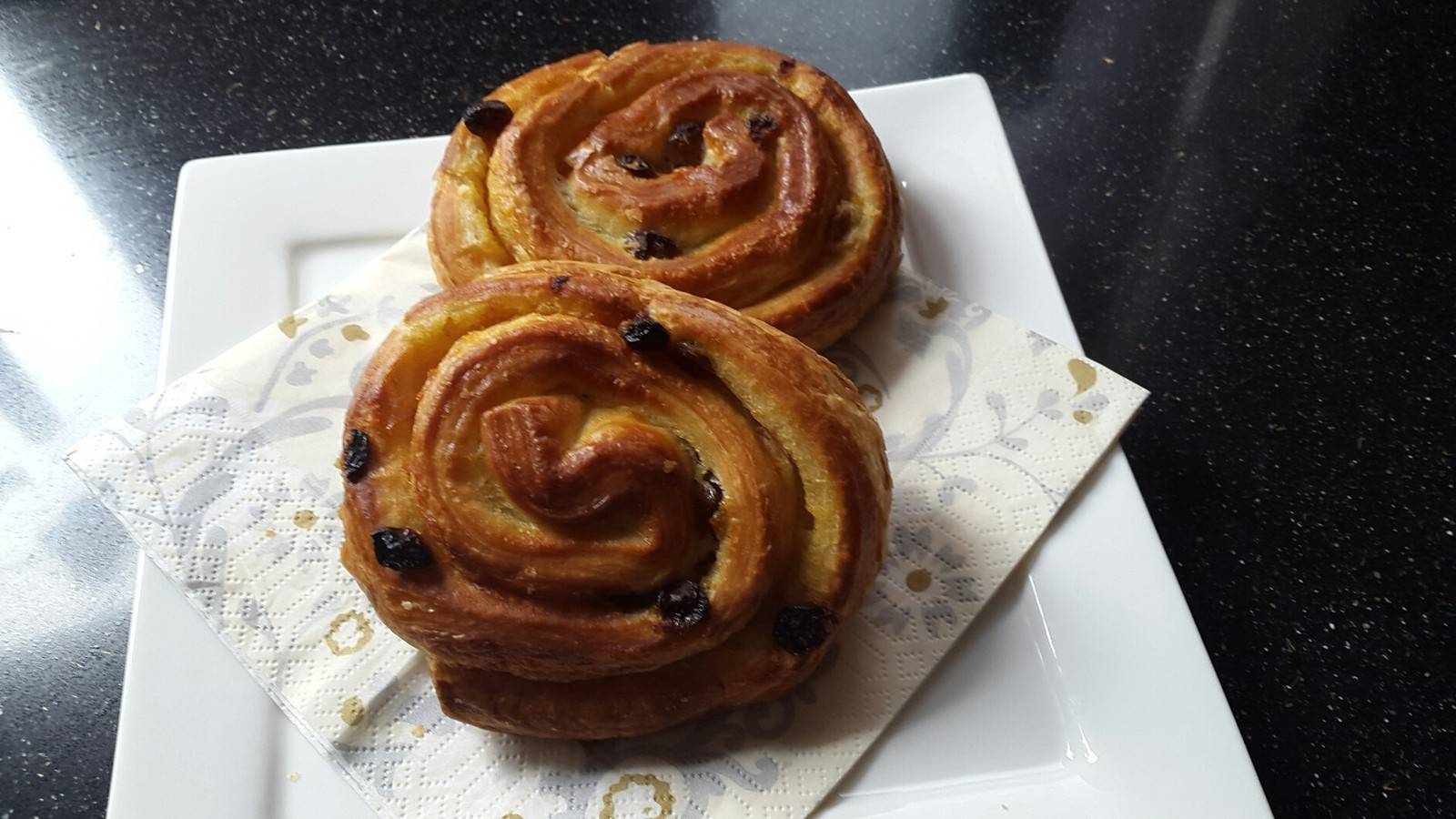 Rosinenschnecken Rezept - ichkoche.de