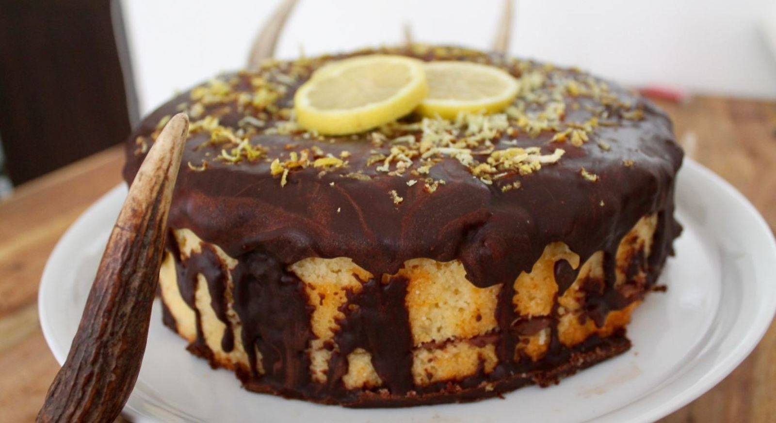 Zitronen-Schoko-Torte Rezept - ichkoche.de Zitronen-Schoko-Torte Rezept - ichkoche.de