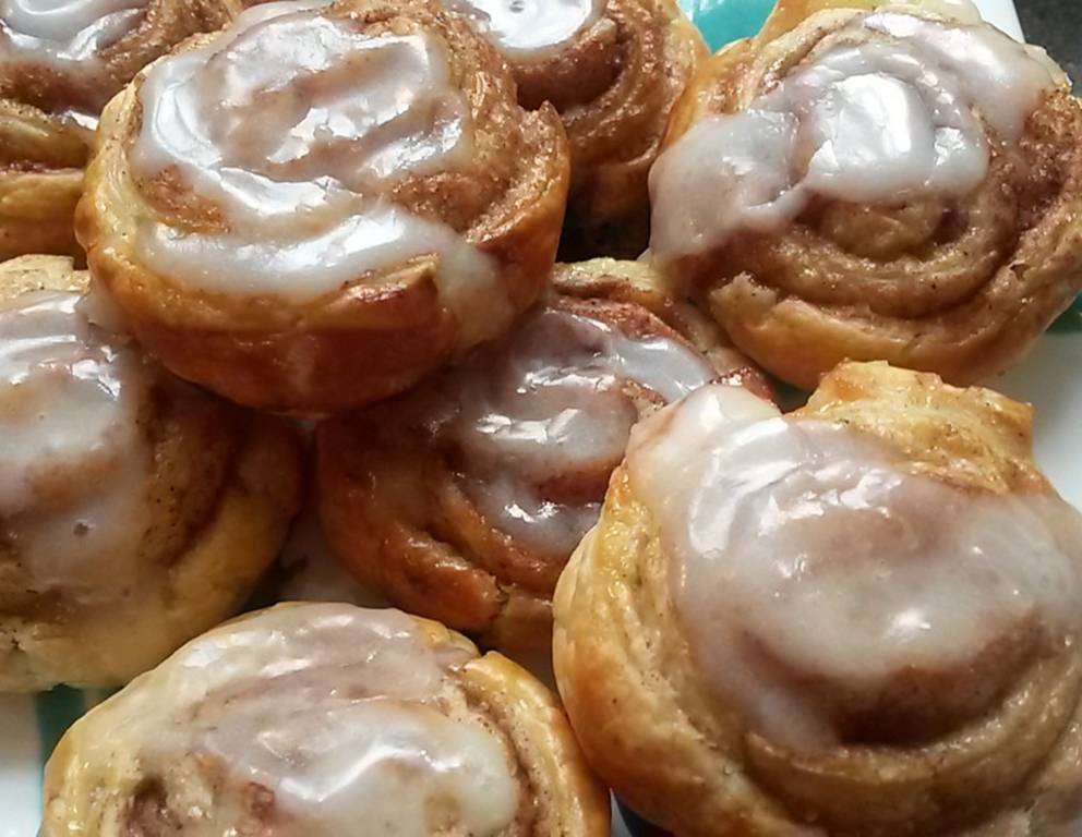 Blätterteig-Zimtschnecken Blätterteig-Zimtschnecken