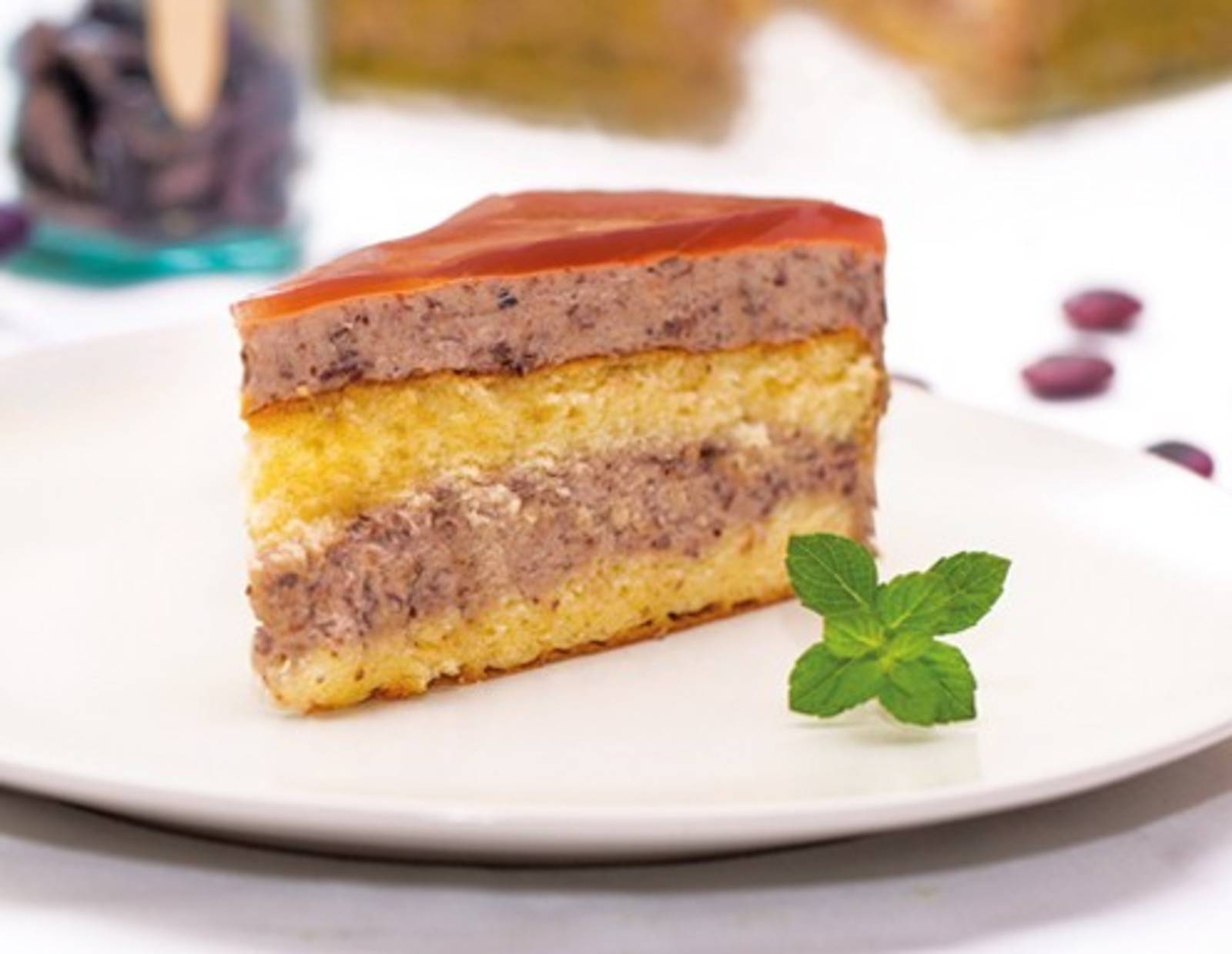 Käferbohnentorte mit Granatapfel-Gelee Rezept