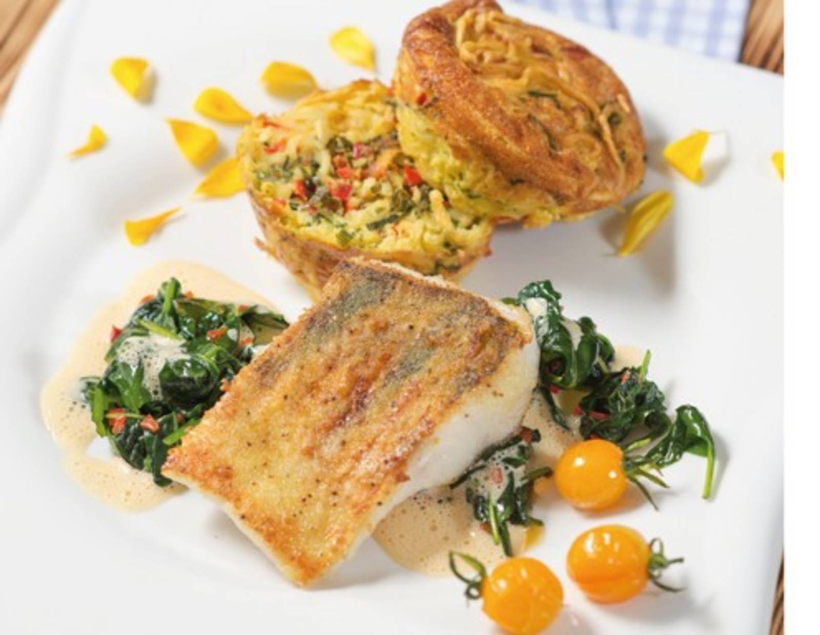 Gebratener Zander mit Nudelauflauf Rezept