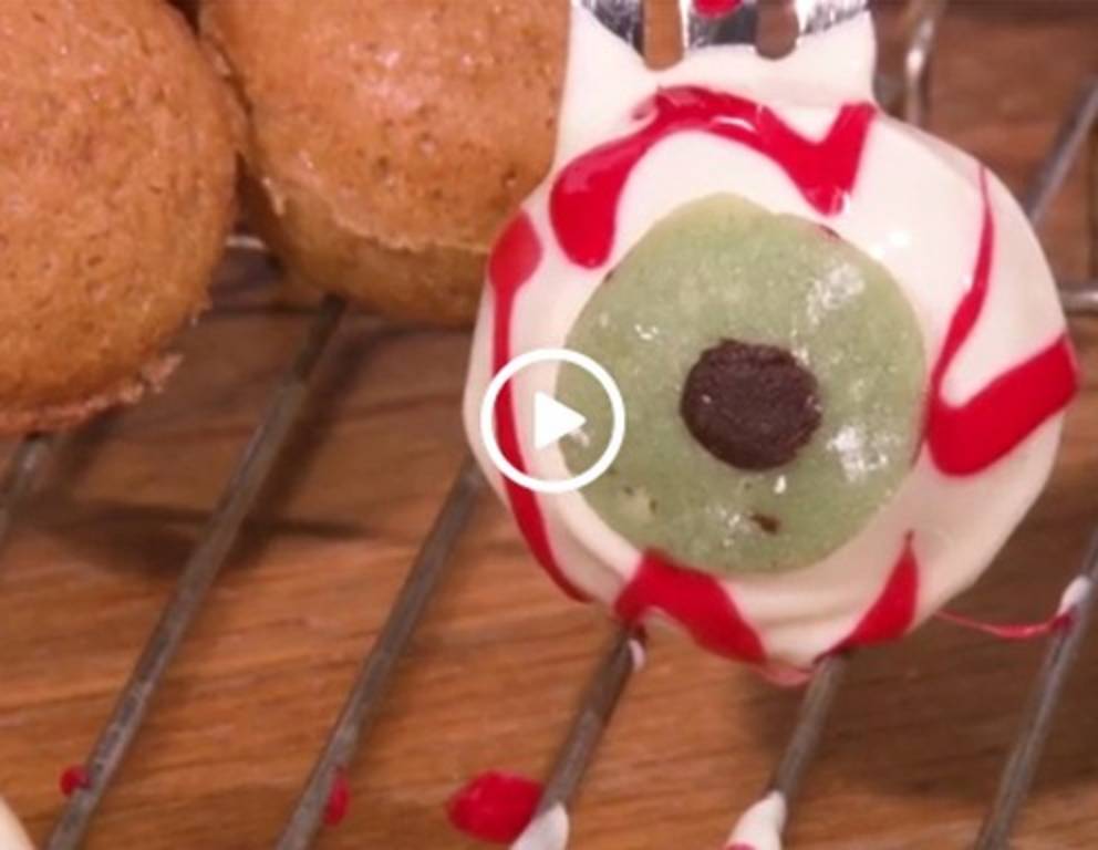 Aufgespießte Augäpfel Aufgespießte Augäpfel