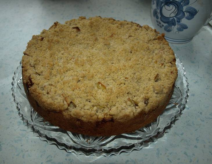 Apfel-Streuselkuchen mit Puddingcreme