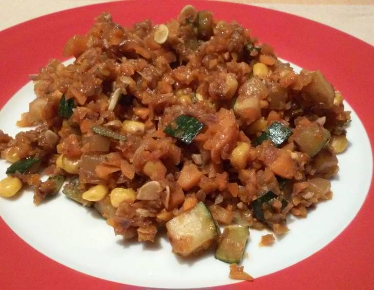 Karotten-Zucchini-Mais Gemüse Karotten-Zucchini-Mais Gemüse