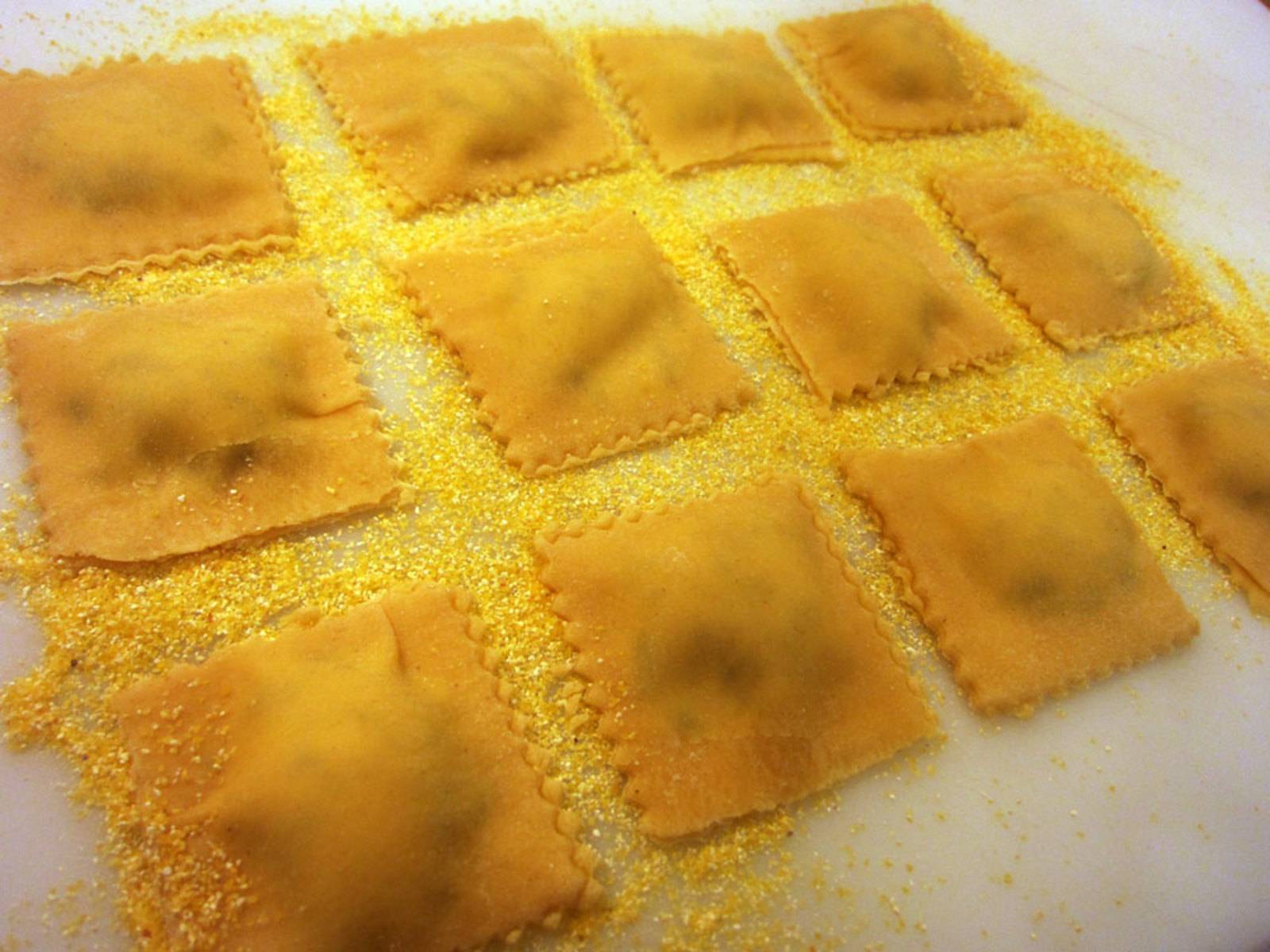 Tortellini selbstgemacht Rezept - ichkoche.at Tortellini selbstgemacht Rezept - ichkoche.at