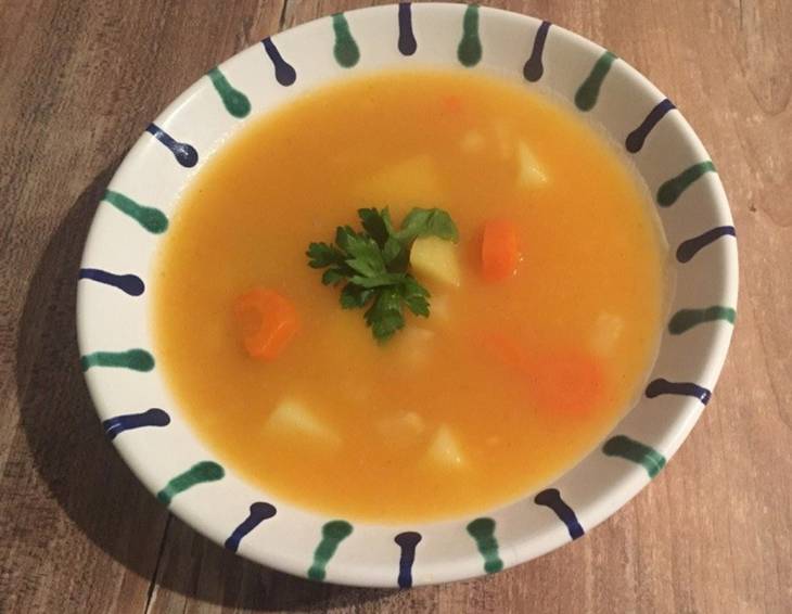 Einfache Gemüsesuppe