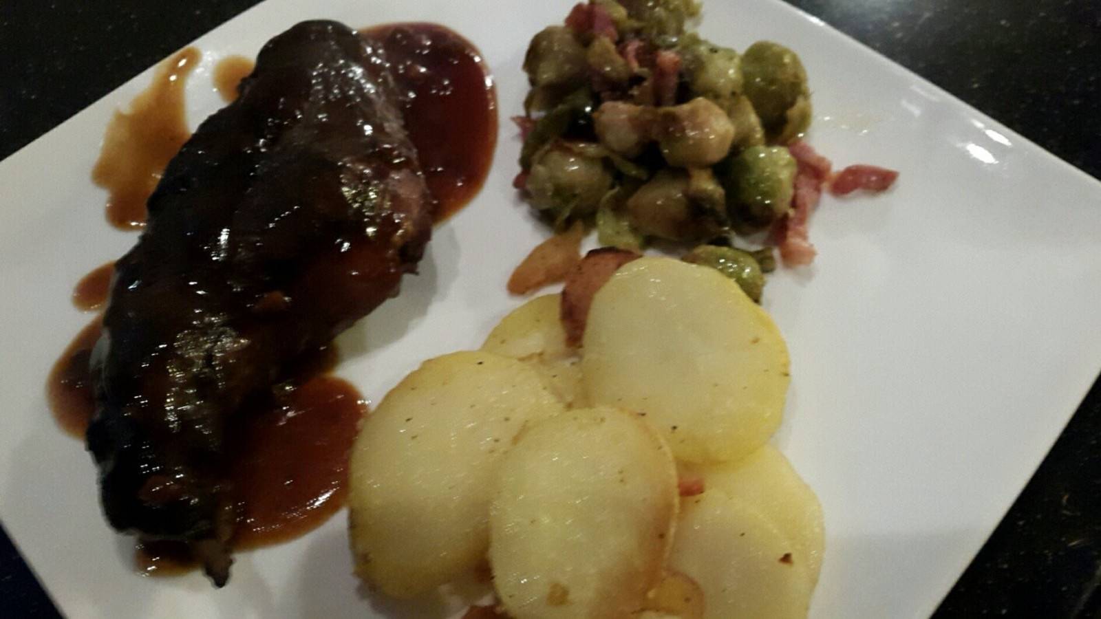 Kaninchenkeulen nach Omas Rezept