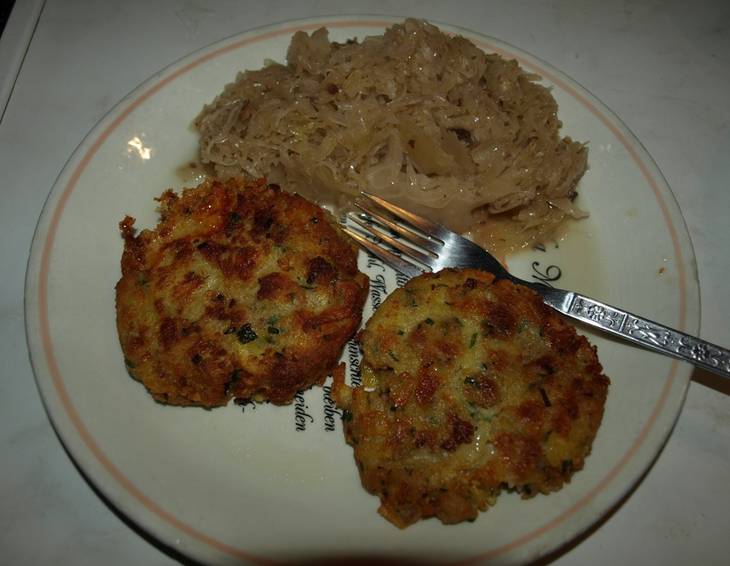 Kaspressknödel aus Erdäpfeln und Dinkelvollkorn