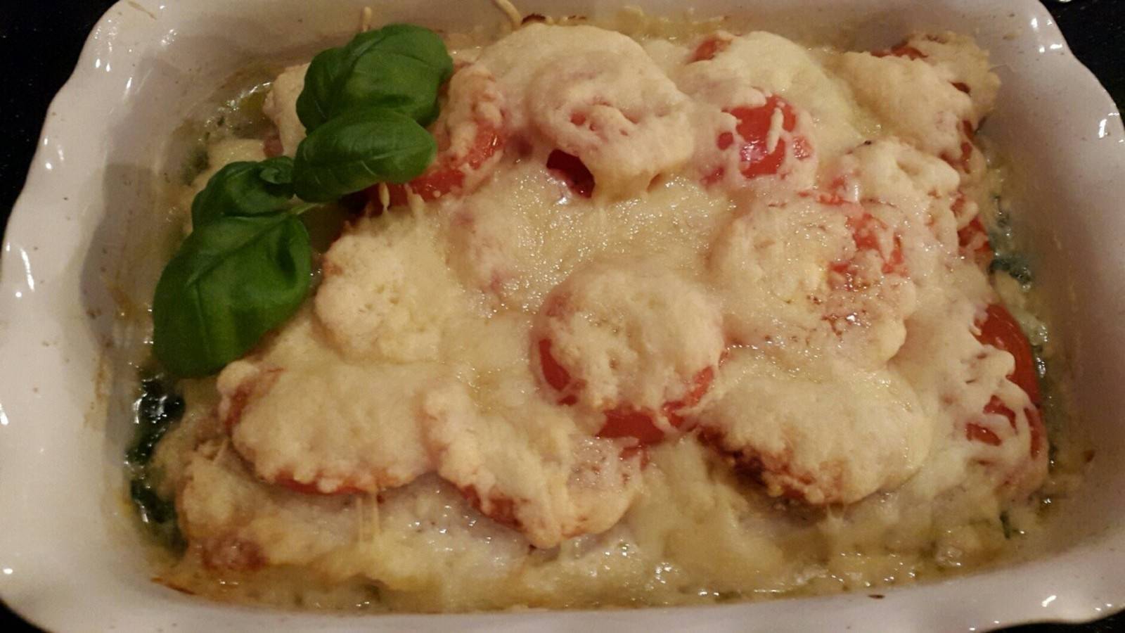 Fischgratin mit Spinat und Tomaten Rezept - ichkoche.ch