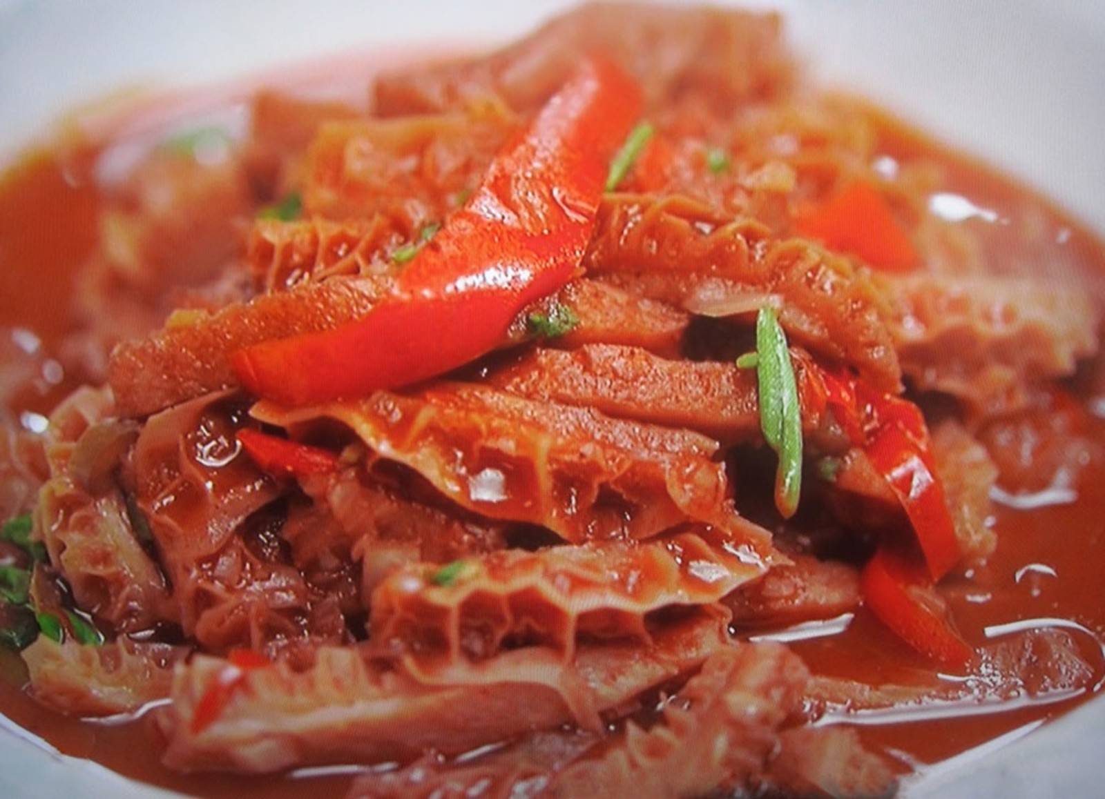 Trippa alla fiorentina (Kutteln in Tomatensauce) Rezept - ichkoche.de