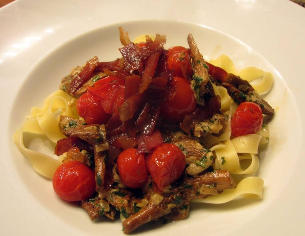 Eierschwammerl mit Tagliatelle Eierschwammerl mit Tagliatelle