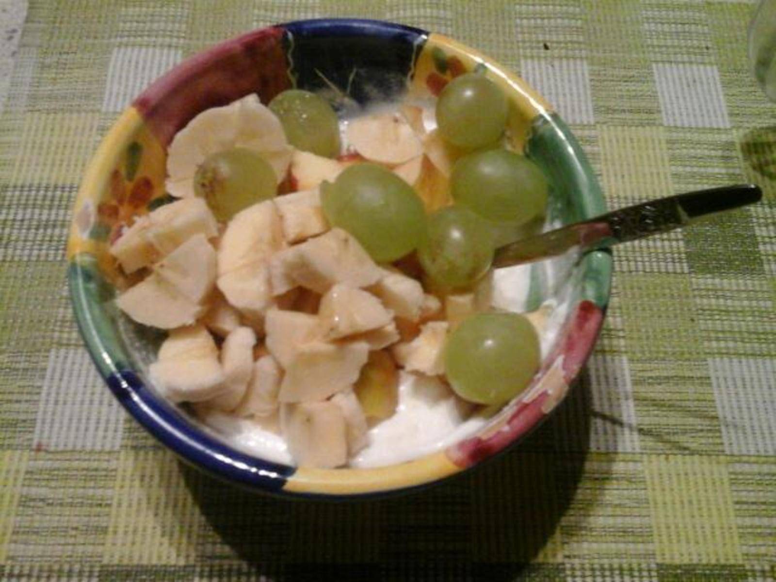 Topfensnack mit Früchten