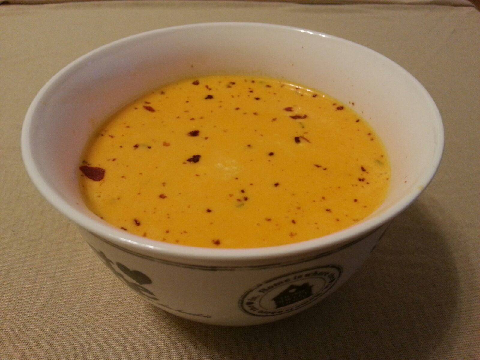 Paprika-Chilli-Cremesuppe