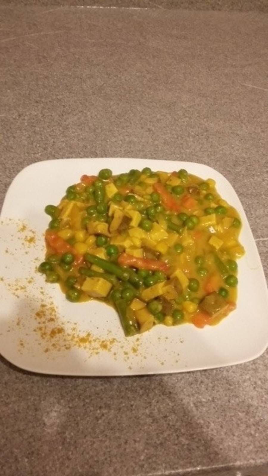 Gemüse-Tofu-Curry