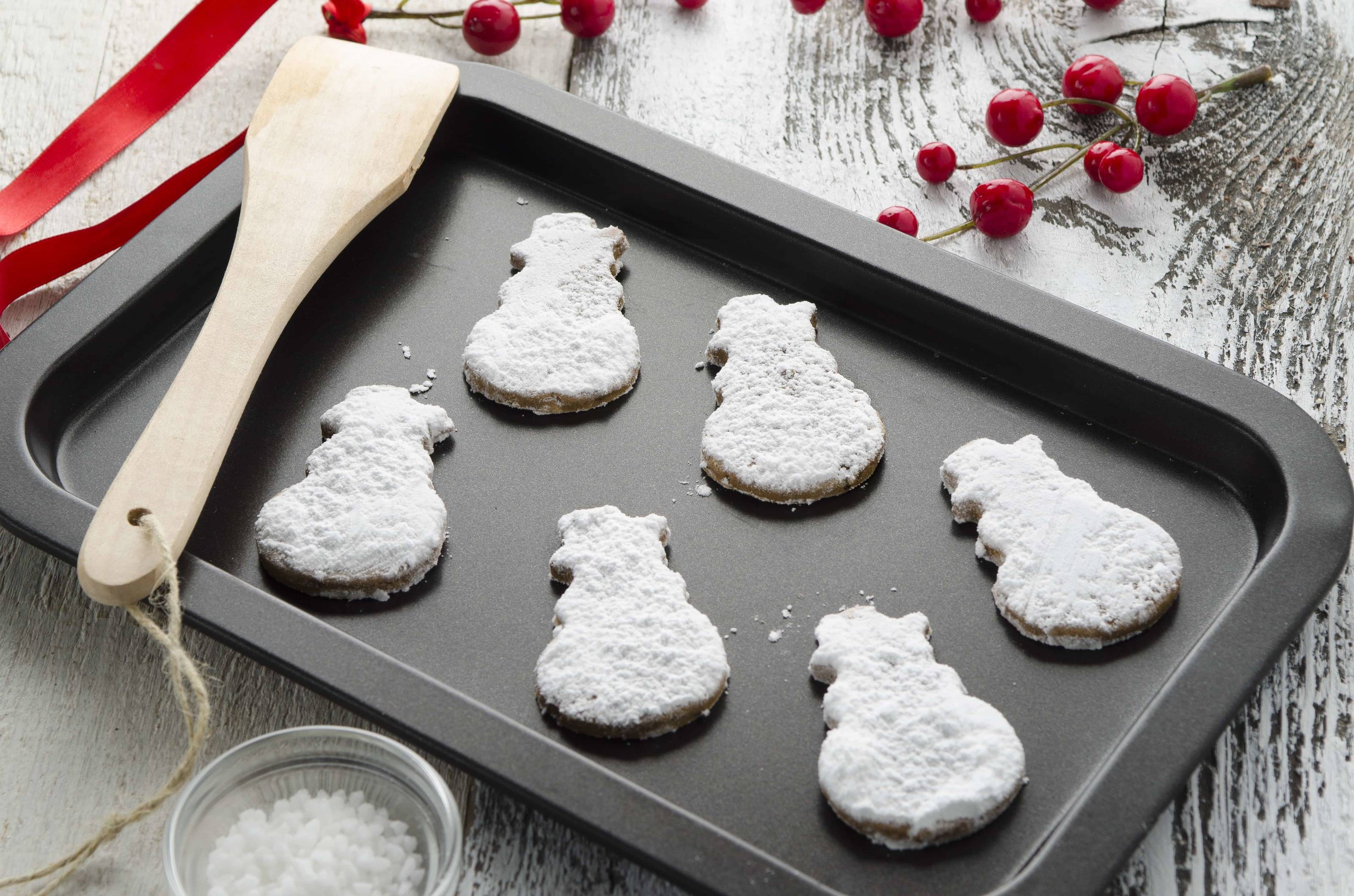 Kokos-Schneemannkekse Rezept - ichkoche.at Kokos-Schneemannkekse Rezept - ichkoche.at