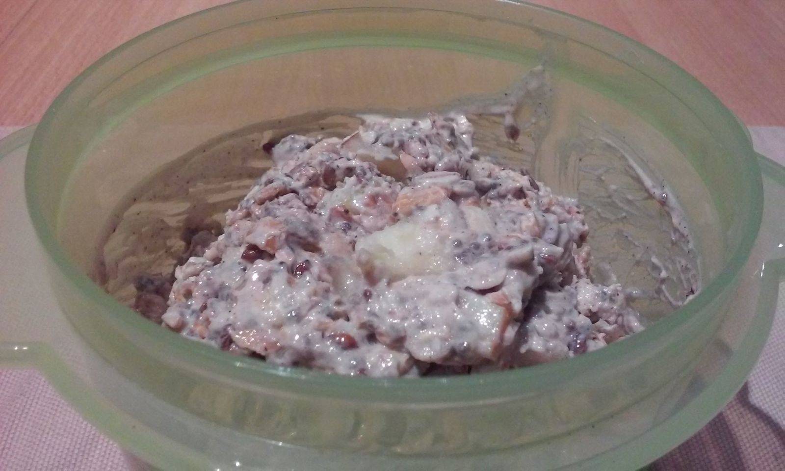 Bananen-Apfelmüsli mit Kokos-Sojajoghurt Rezept - ichkoche.de Bananen-Apfelmüsli mit Kokos-Sojajoghurt Rezept - ichkoche.de